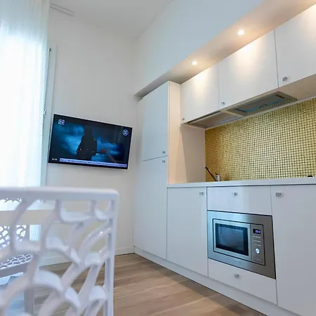 Miami Suite-2